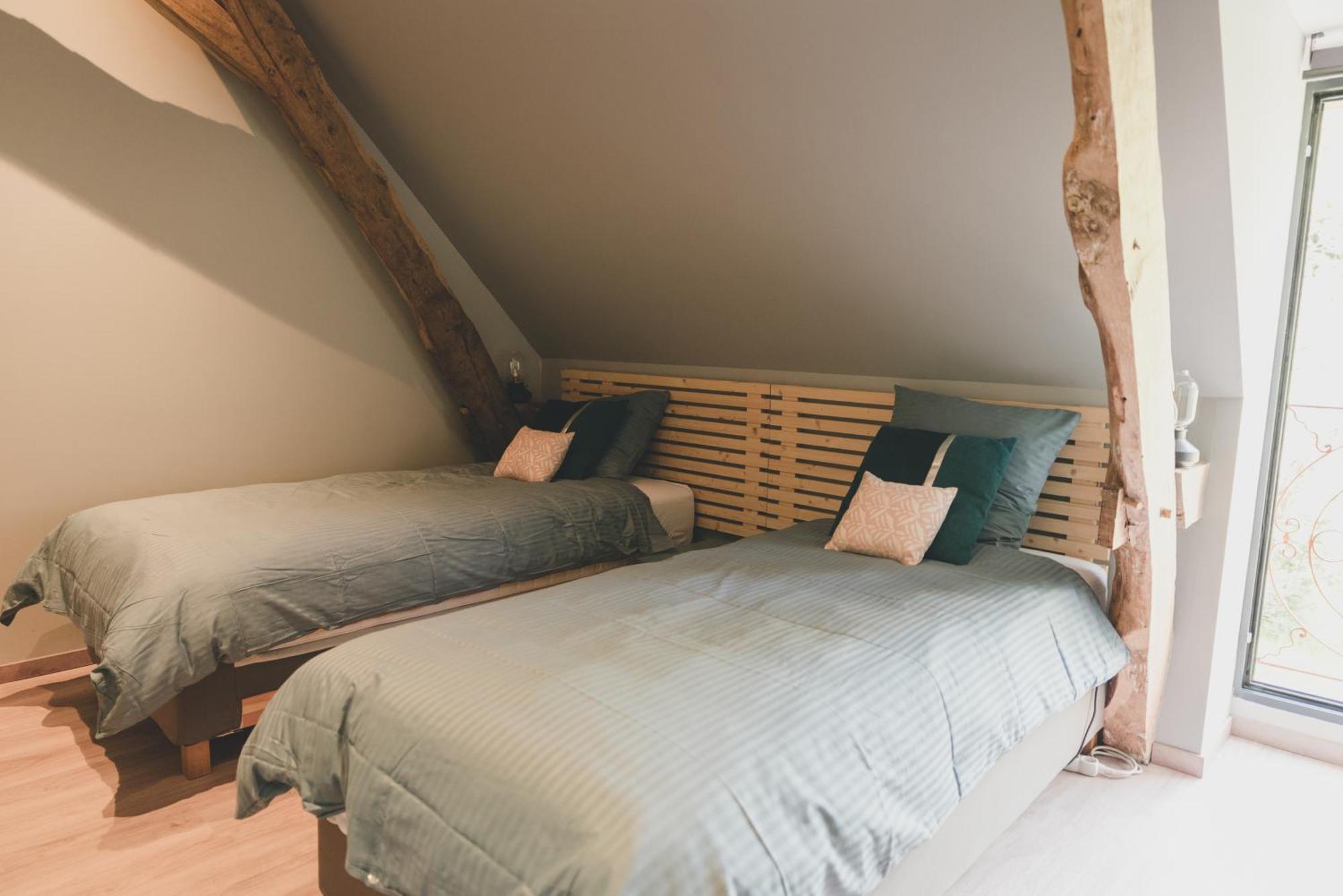 Gite Du Manoir Le Roc Couze-et-Saint-Front Екстериор снимка