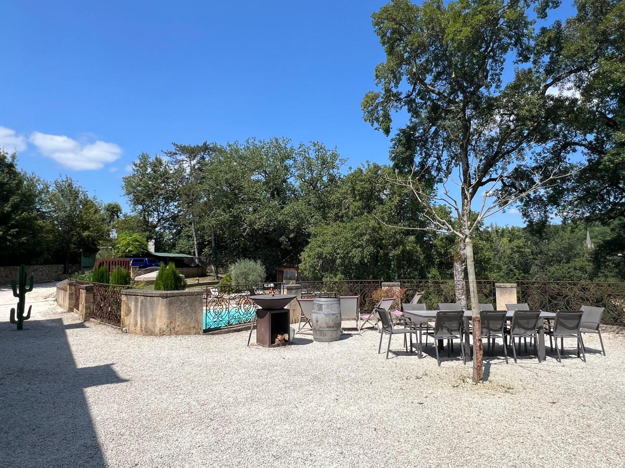 Gite Du Manoir Le Roc Couze-et-Saint-Front Екстериор снимка