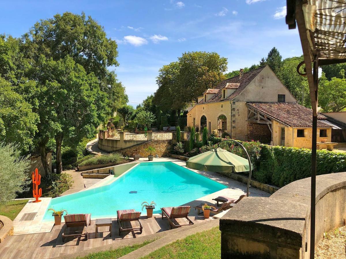 Gite Du Manoir Le Roc Couze-et-Saint-Front Екстериор снимка