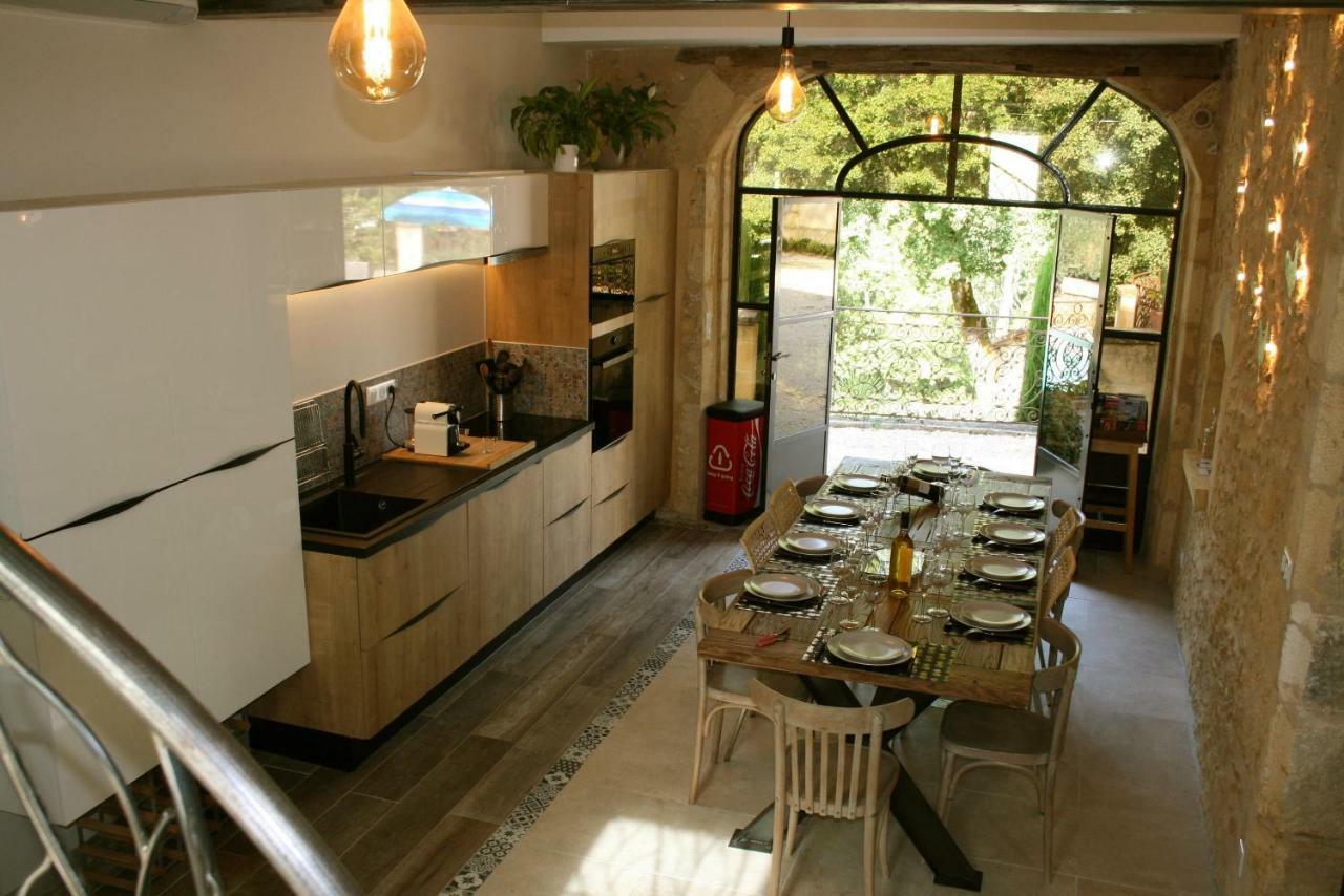 Gite Du Manoir Le Roc Couze-et-Saint-Front Екстериор снимка