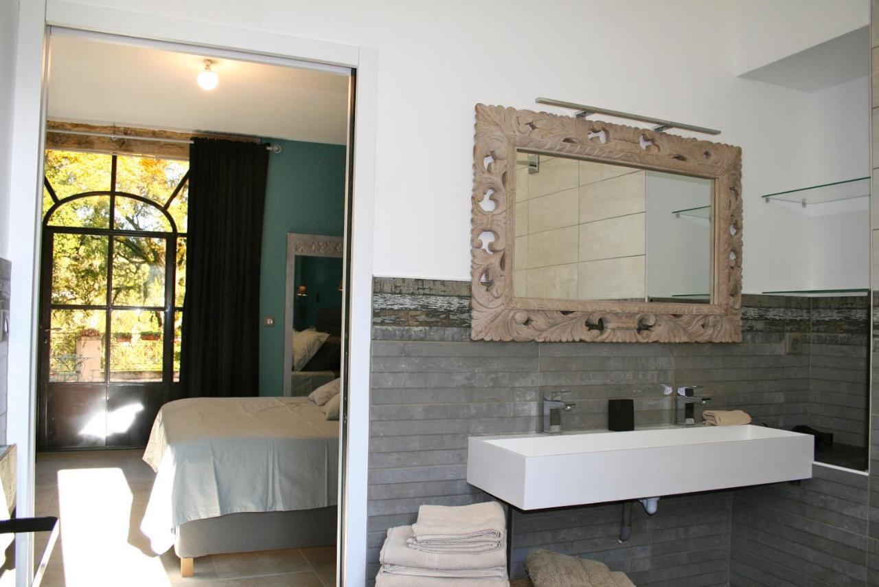Gite Du Manoir Le Roc Couze-et-Saint-Front Екстериор снимка